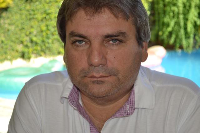 72634_250806595055689_712128443_n