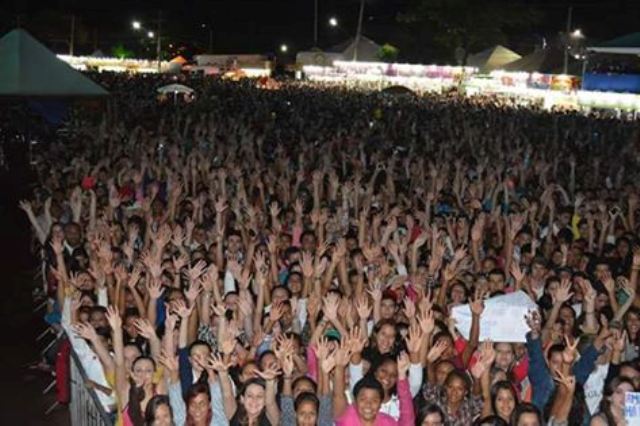 1472_229447410722632_4221542984594776003_n