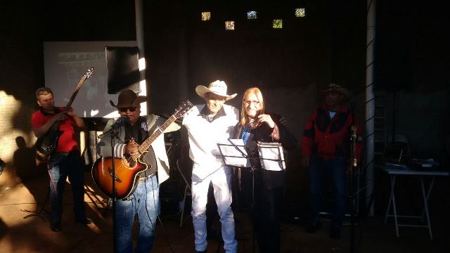 ce876bac-edaf-4e35-8aff-f56825de8d47